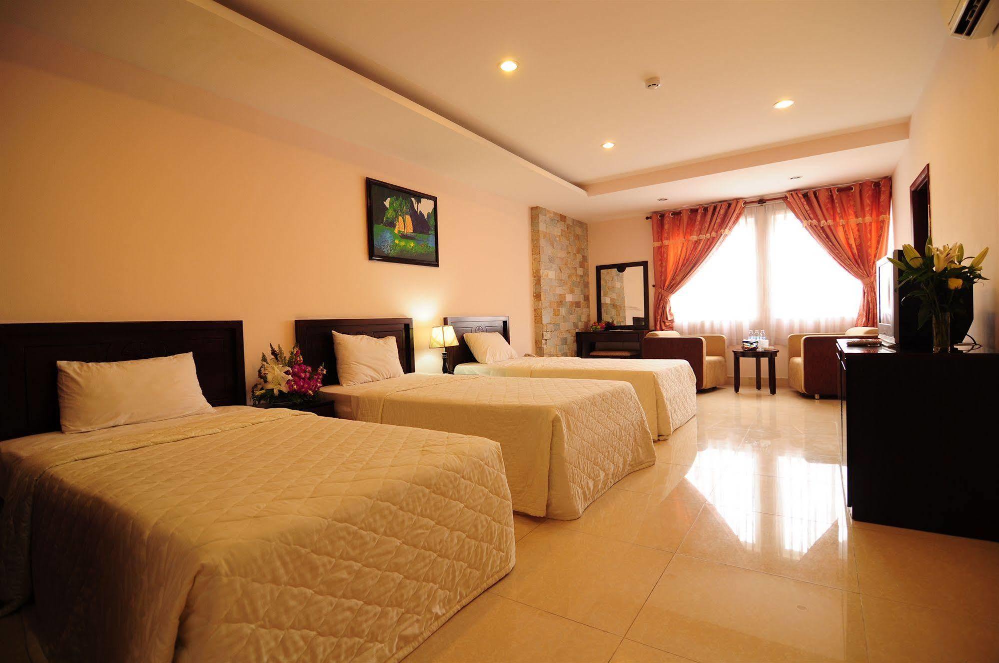 Phuoc Loc Tho 1 Hotel Ho Chi Minh Zewnętrze zdjęcie
